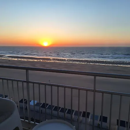 Bel Air - Spacious 1-bedroom With Sea View T134 Apartamento Ostende